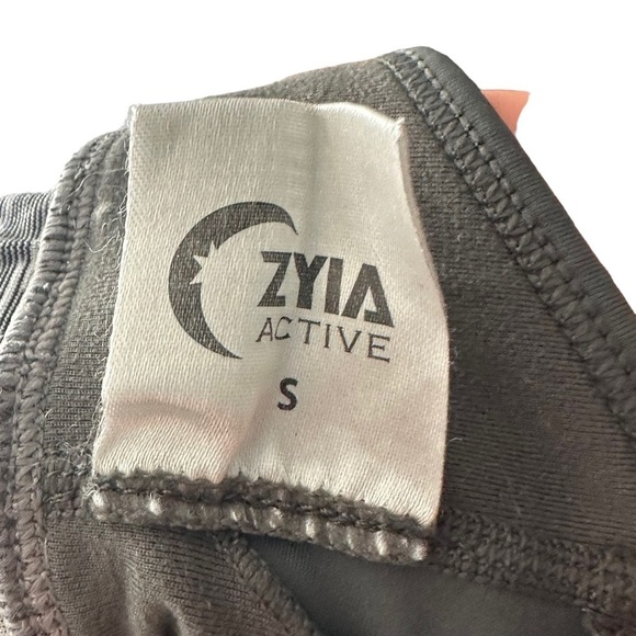Zyia Active Sports Bra Size Small - Picture 3 of 7